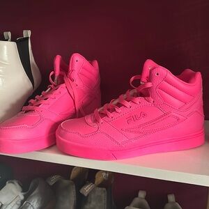 NEVER WORN hot pink Fila sneakers